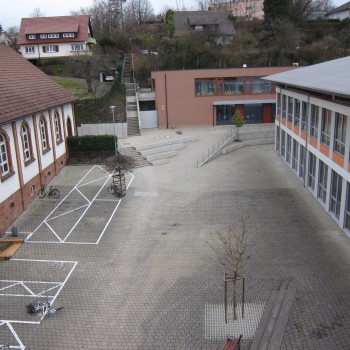 Schulhof